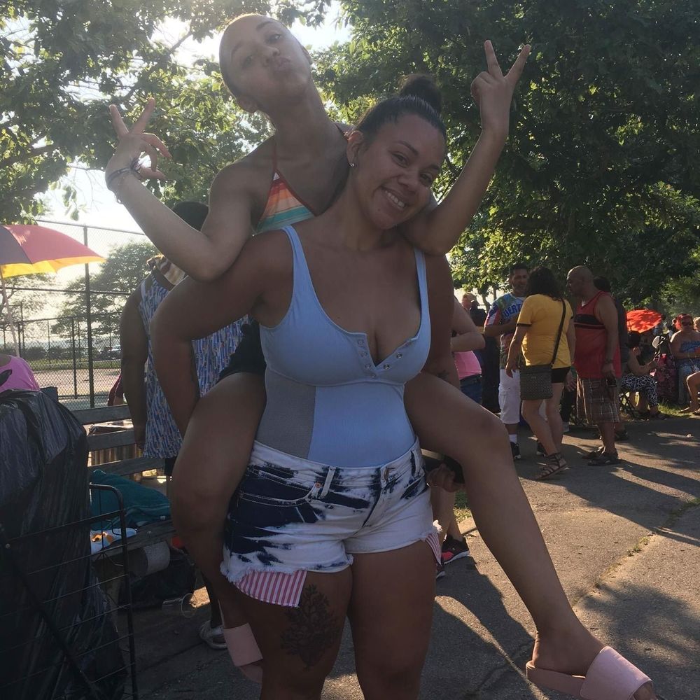 Meet your Posher, Lee